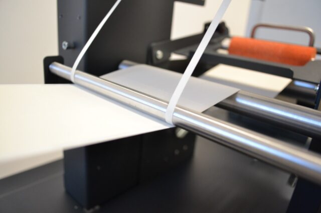 Matrix removal for LT5C inline label rewinder and slitter for narrow label rolls