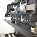 Slitter blade for LT5C inline label rewinder and slitter for narrow label rolls